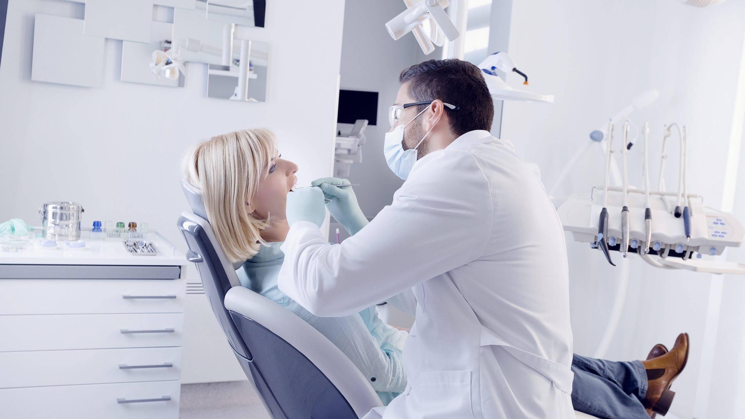 Dentist in Lake Grove, NY